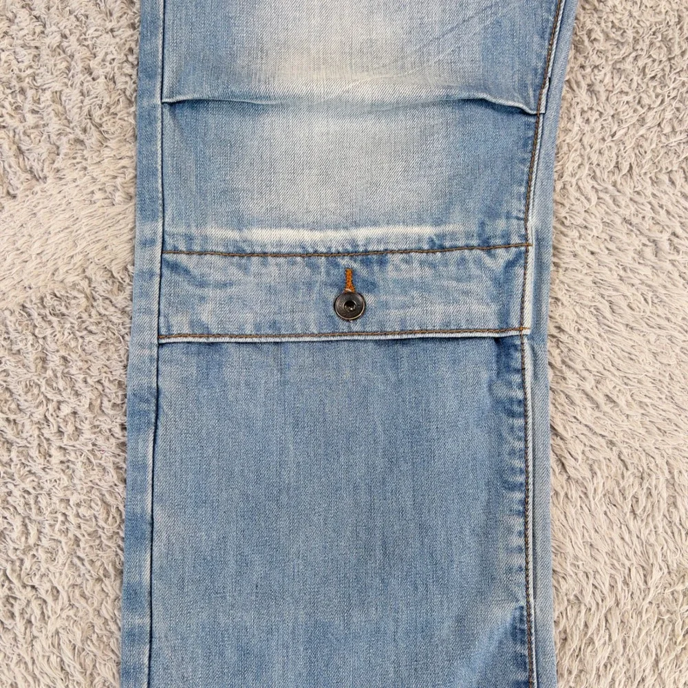 Rocawear Jeans Mens 36 Y2K Baggy Straight Cargo Flap Pocket Light Wash Skater